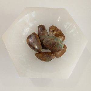 Pierre roulée turquoise