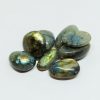 pierre roulée labradorite