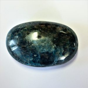 Galet apatite bleue