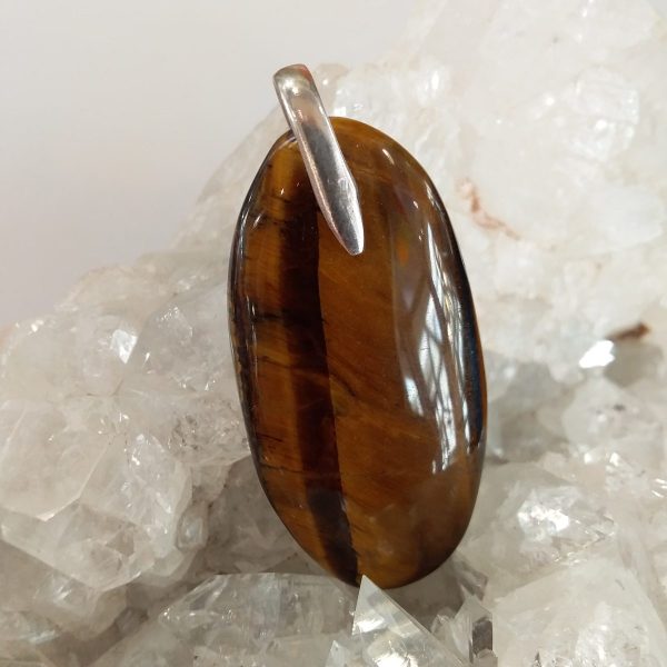 pendentif en œil de tigre
