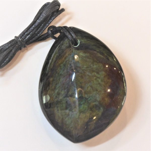 Pendentif obsidienne manto huichol