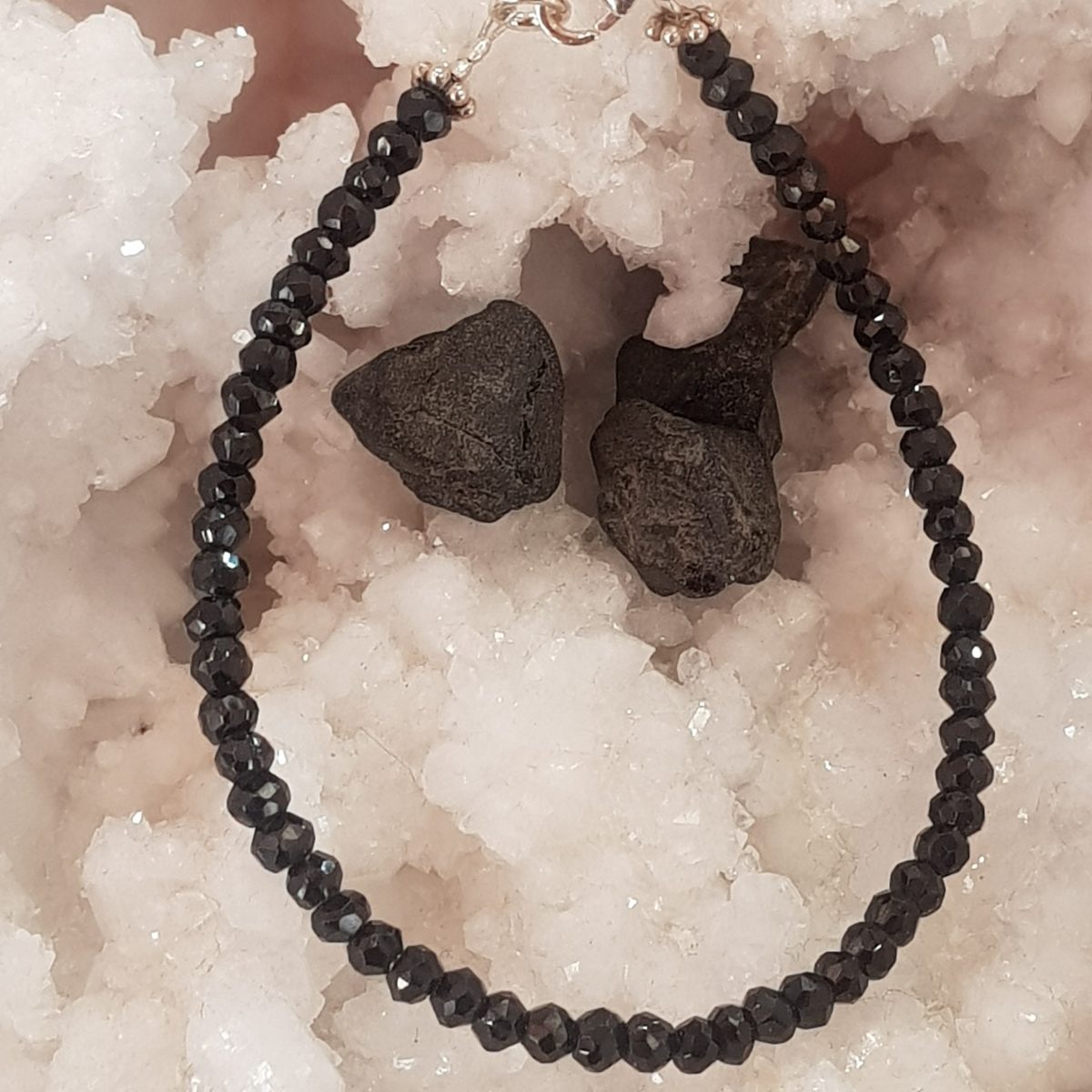 Bracelet spinelle noir