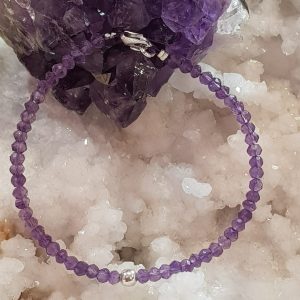 Bracelet améthyste sur câble