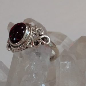 Bague grenat