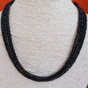 Collier spinelle noir