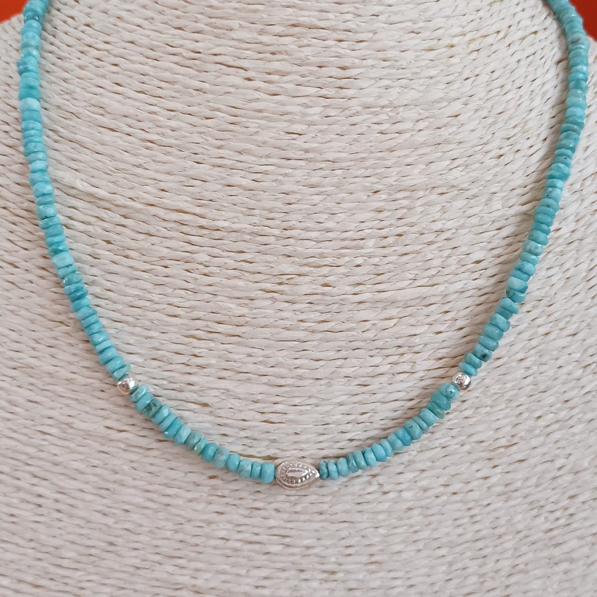 Collier larimar