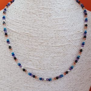 Collier-pierres 7 chakras