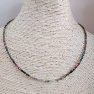 Collier tourmaline multicolore
