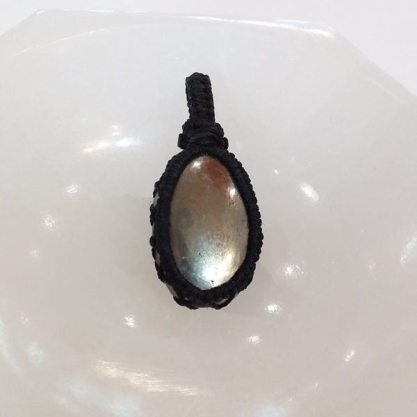 macramé pyrite