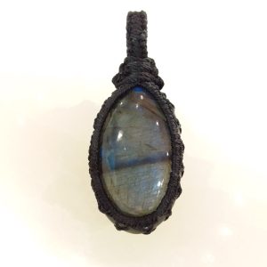 Macramé labradorite