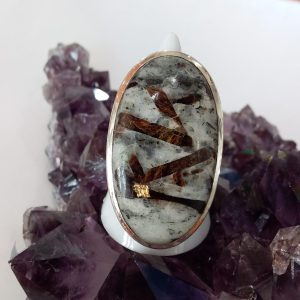 Bague astrophyllite