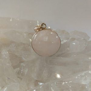 Pendentif quartz rose