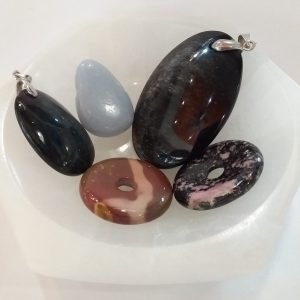 PENDENTIFS DIVERS