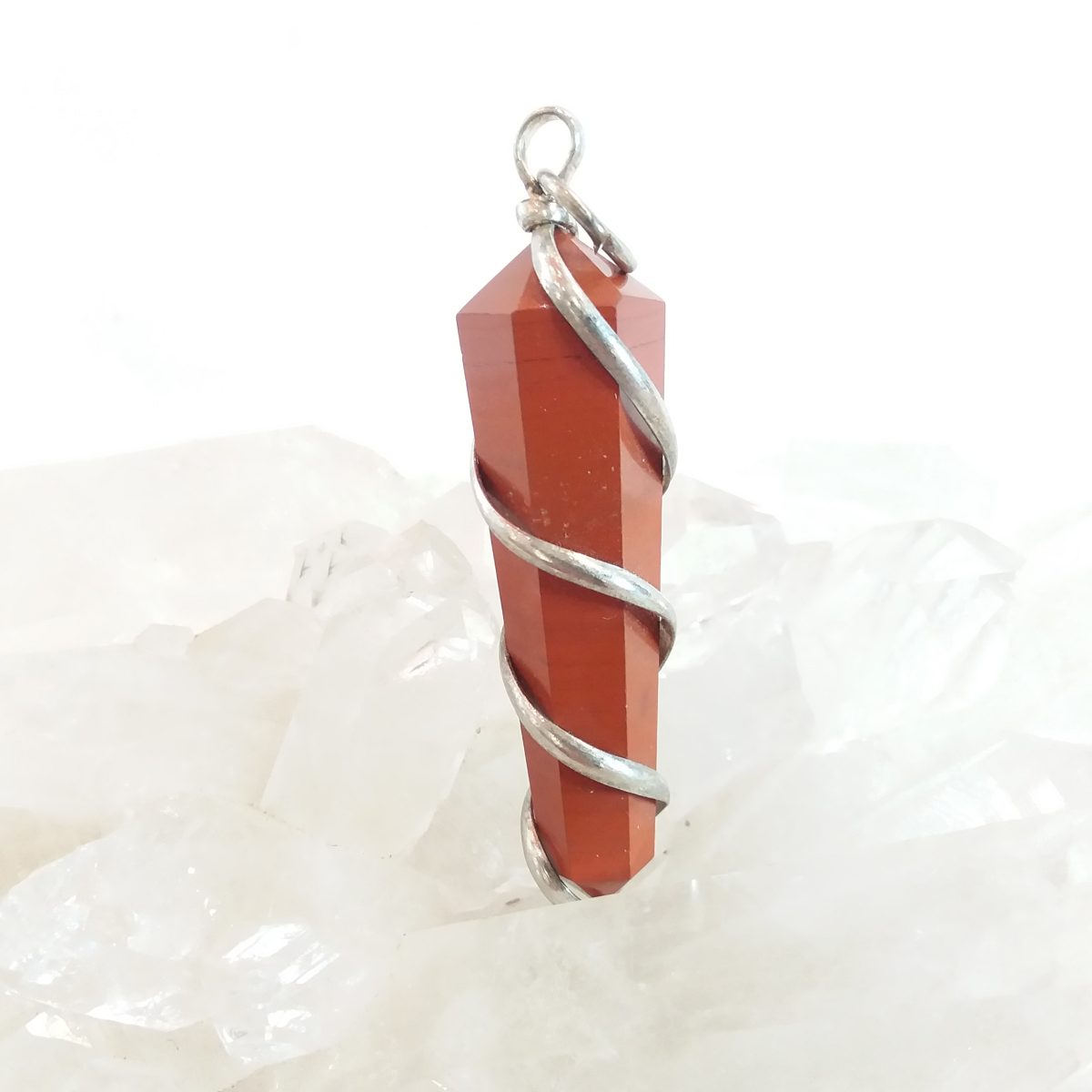 pendentif jaspe rouge
