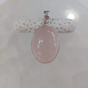 Pendentif quartz rose