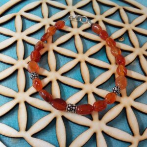 Bracelet cornaline sur câble