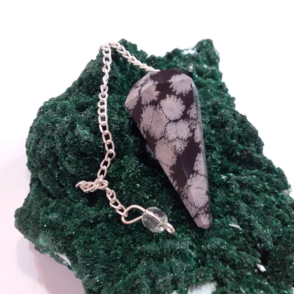 pendule obsidienne flocon de neige