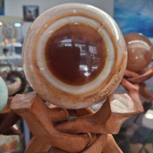 sphère cornaline avec cristal